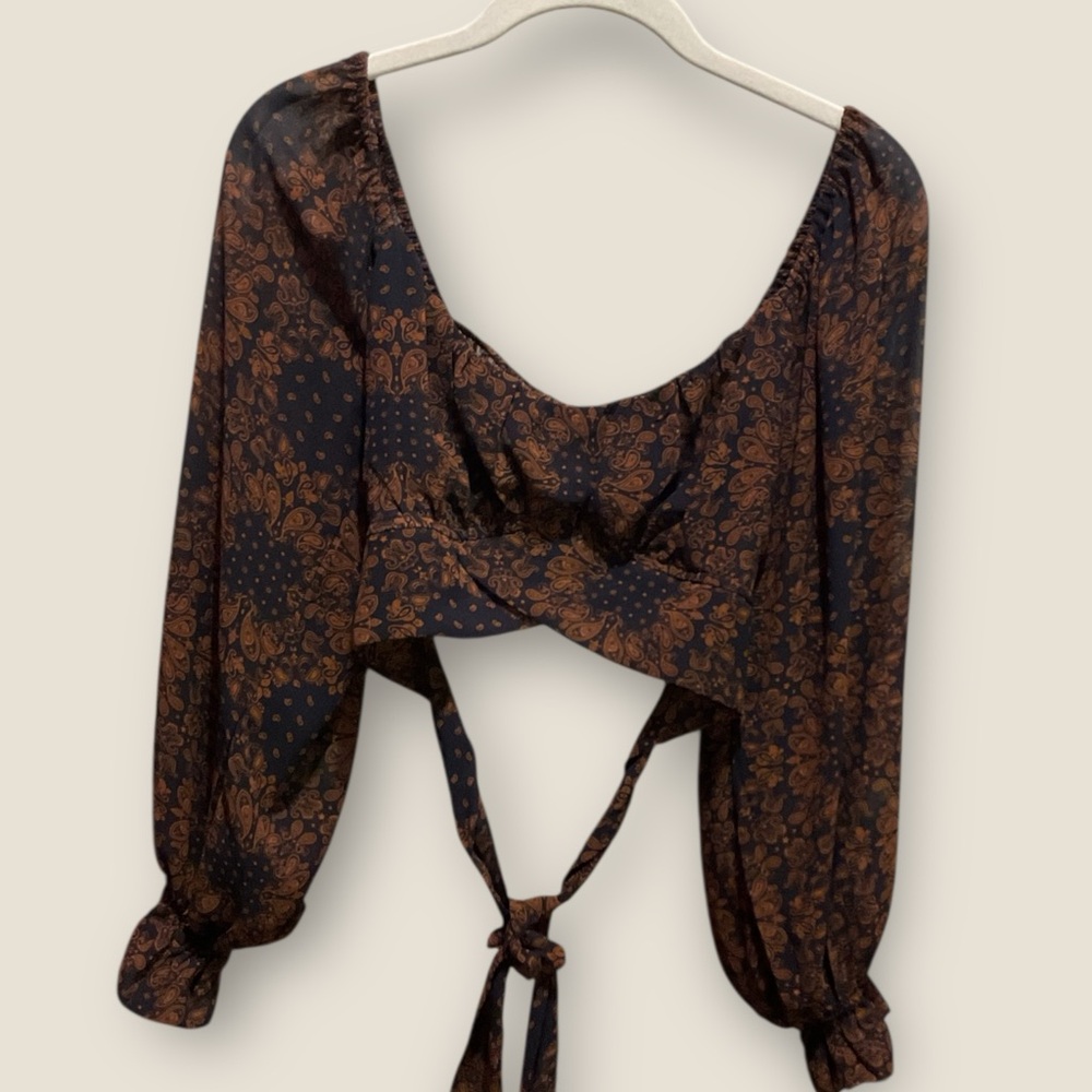 Altard State Women’s Long Sleeve Crop Blouse